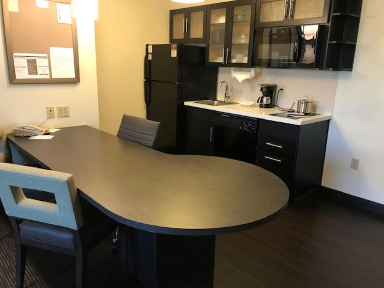 Candlewood Suites Fort Wayne - Nw By Ihg Exterior foto