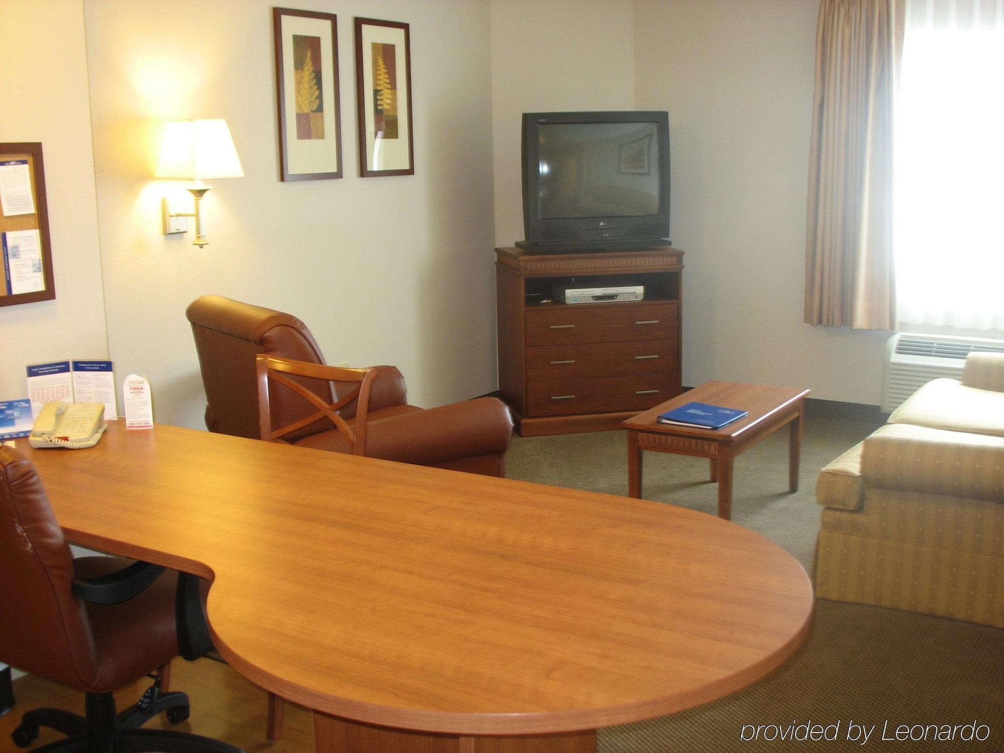Candlewood Suites Fort Wayne - Nw By Ihg Zimmer foto